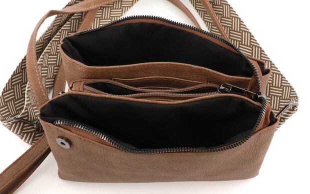 Het handigste tasje ooit met smalle & brede band camel